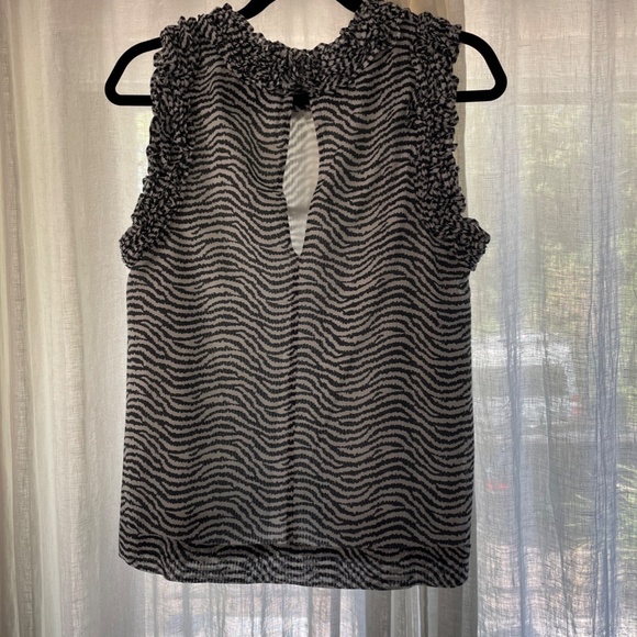 FRENCH CONNECTION Ruffle zebra tank top shirt Size US 6 - Picture 6 of 7